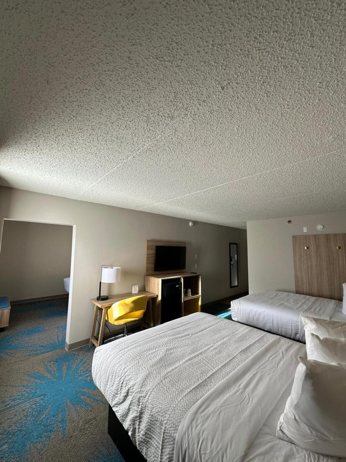 Days Inn By Wyndham Mandan Bismarck Area Exterior foto